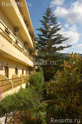 Flisvos Hotel 4